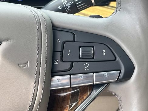 Certified 2023 Cadillac Escalade Sport Platinum w/ LPO, ONYX Package AWD/4WD image 46