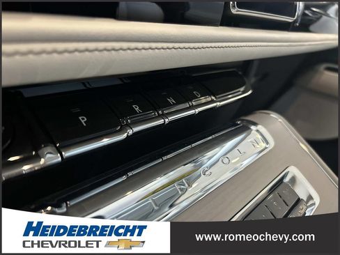 Used 2025 Lincoln Aviator Reserve w/ Equipment Group 201A AWD/4WD image 27