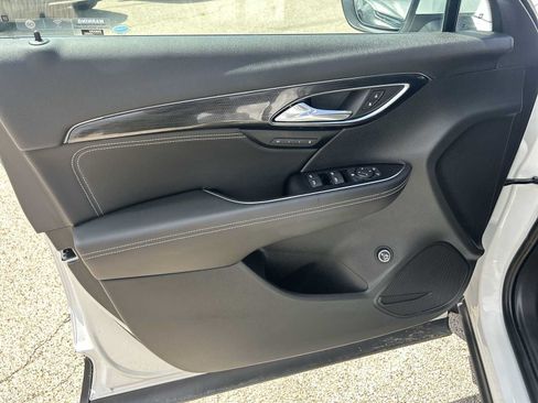 Used 2023 Buick Envision Essence AWD/4WD image 22