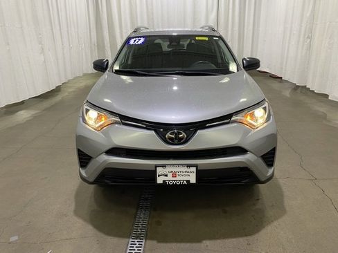 Used 2017 Toyota RAV4 LE w/ All Weather Liner Package image 8