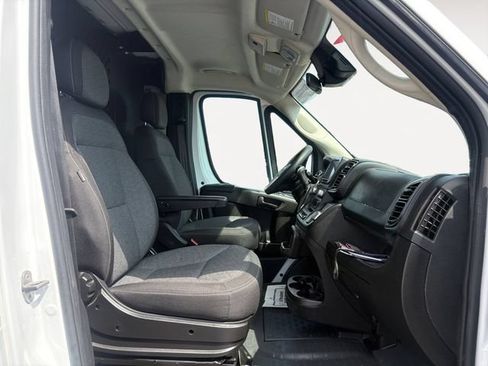 Used 2025 RAM ProMaster 2500 w/ U-Haul Equipment Group FWD image 14