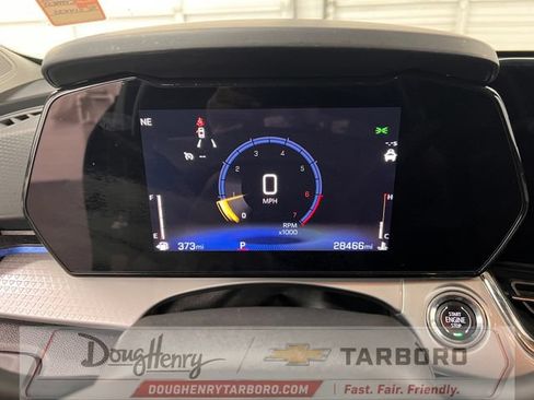 Used 2025 Chevrolet Trax LT FWD image 49