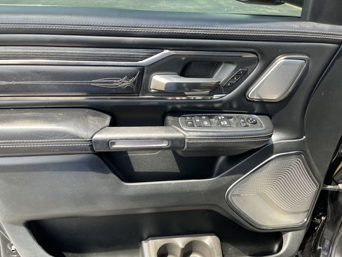 Used 2019 RAM 1500 Limited image 8