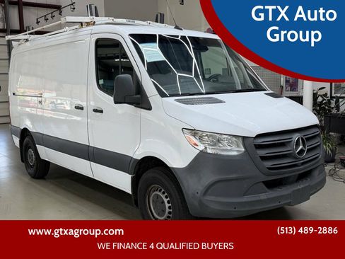 Used 2020 Mercedes-Benz Sprinter 1500 image 1