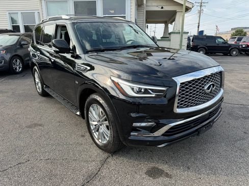Used 2018 INFINITI QX80 4WD w/ Driver Assistance Package image 5