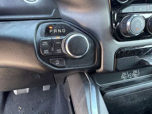 Used 2025 RAM 1500 Big Horn AWD/4WD image 29