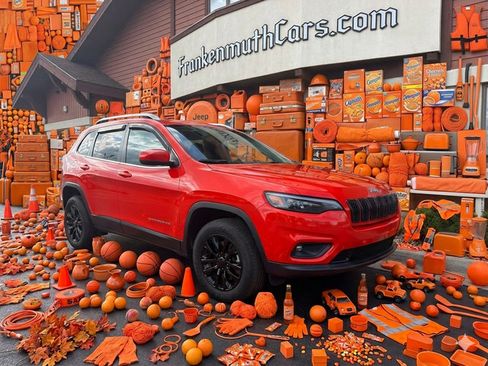 Used 2021 Jeep Cherokee Latitude Lux w/ Trailer Tow Group AWD/4WD image 1