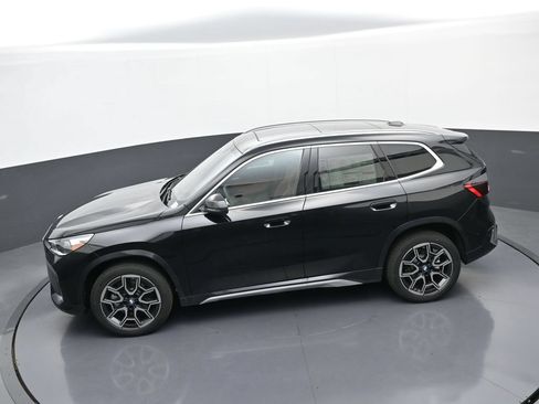 New 2026 BMW X1 xDrive28i w/ Technology Package AWD/4WD image 33