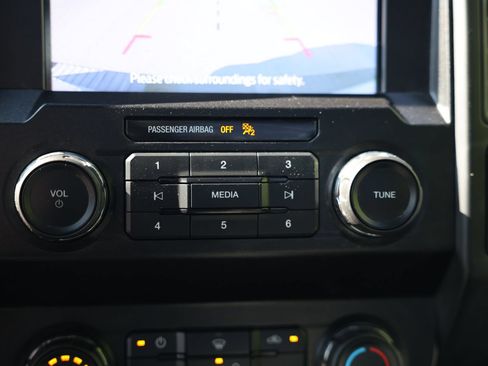 Certified 2019 Ford F150 XL w/ Equipment Group 101A Mid AWD/4WD image 14