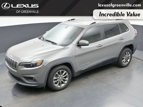 Used 2019 Jeep Cherokee Latitude Plus w/ Comfort/Convenience Group FWD image 24