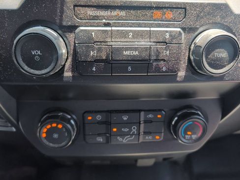 Certified 2022 Ford F350 XLT AWD/4WD image 10