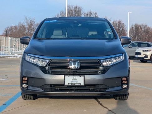 Certified 2023 Honda Odyssey Touring image 3