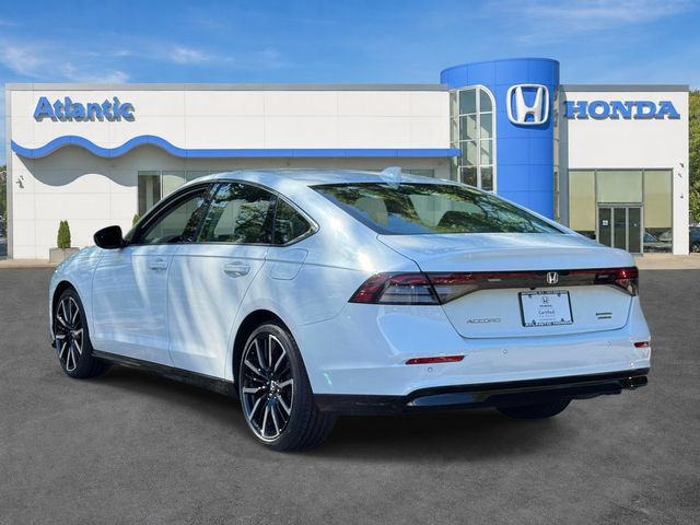 Used 2023 Honda Accord Touring image 6