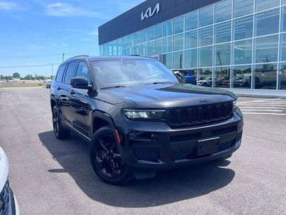 Used 2023 Jeep Grand Cherokee L Laredo