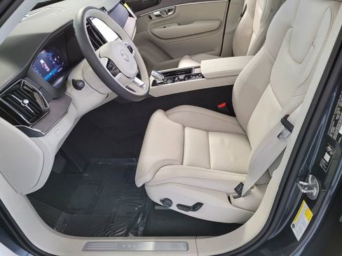 New 2026 Volvo XC90 B6 Ultra w/ Protection Package AWD/4WD image 13