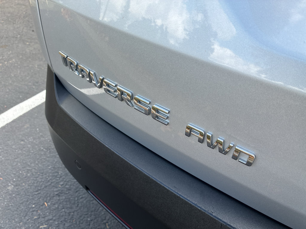 Used 2022 Chevrolet Traverse LT AWD/4WD image 13