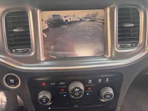 Used 2014 Dodge Charger R/T image 24