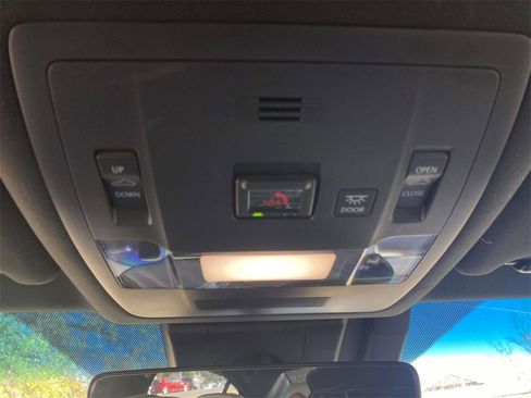 Used 2022 Lexus ES 350 F Sport w/ Accessory Package image 18