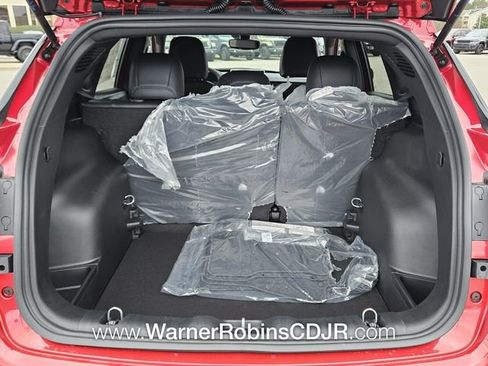 New 2026 Jeep Compass Latitude image 12