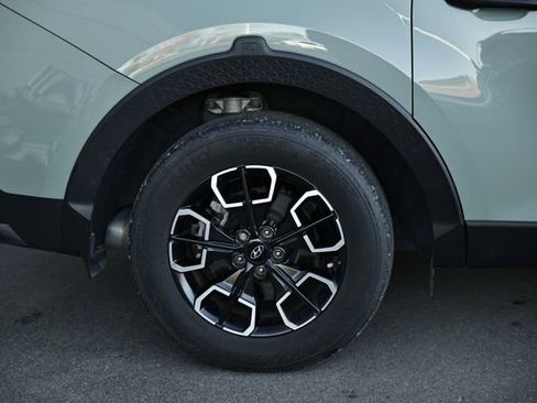 Used 2024 Hyundai Santa Cruz SEL w/ Activity Package image 5