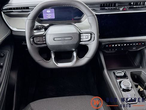 New 2026 Jeep Cherokee Laredo AWD/4WD image 27