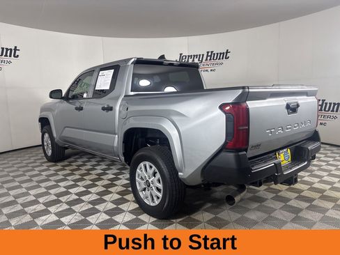 Used 2025 Toyota Tacoma SR w/ SR Upgrade Package RWD image 7