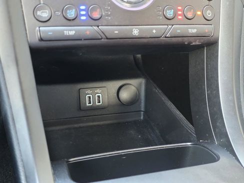 Used 2019 Ford Fusion Titanium FWD image 23