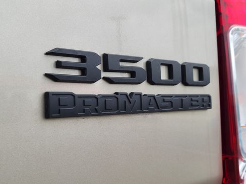 Used 2026 RAM ProMaster 3500 w/ Quick Order Package 22G SLT FWD image 21
