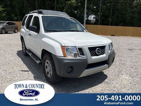 Used 2012 Nissan Xterra X RWD image 1