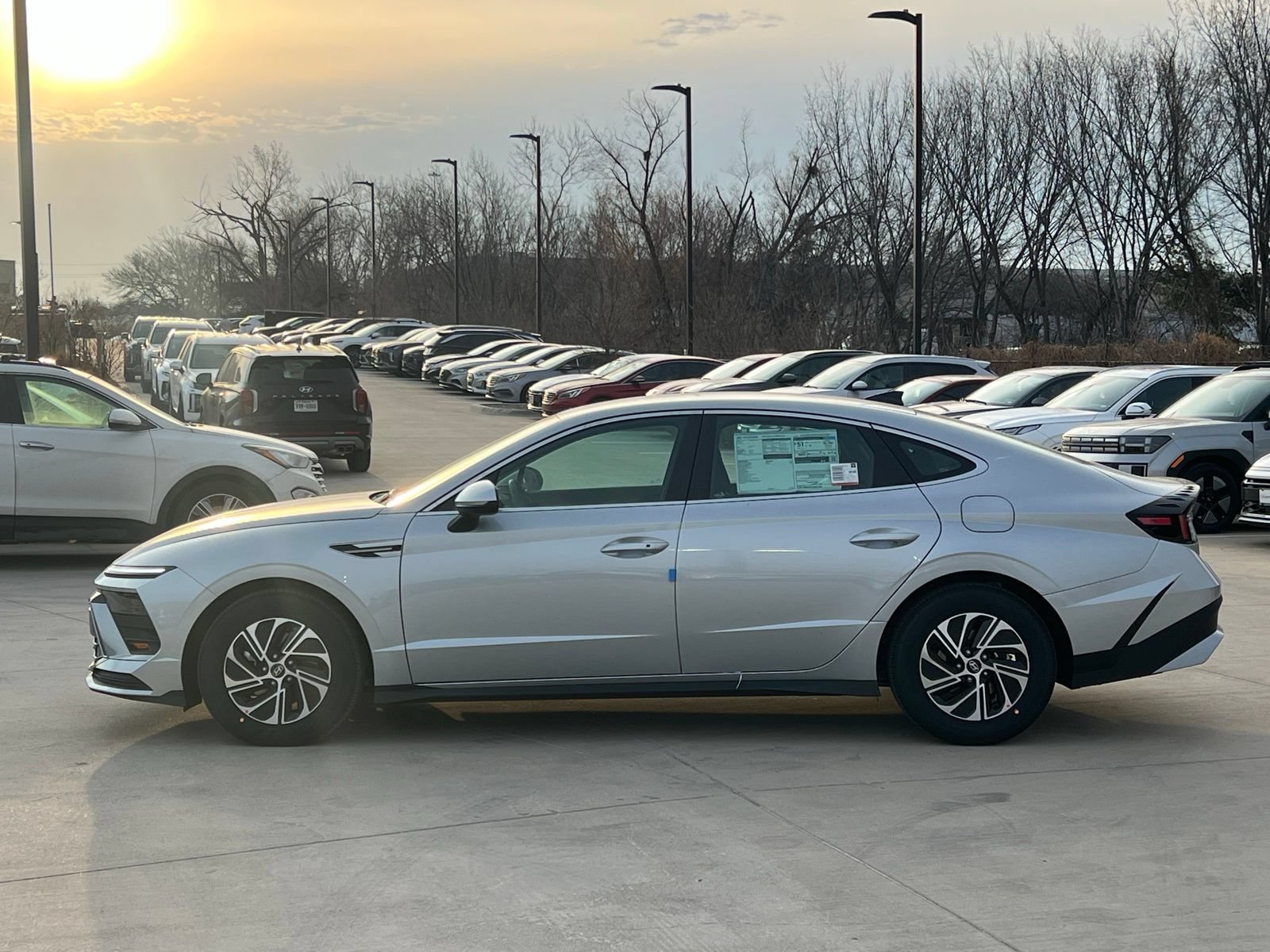 New 2026 Hyundai Sonata Blue FWD image 6
