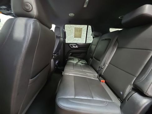 Used 2023 Chevrolet Tahoe LT w/ Luxury Package RWD image 16