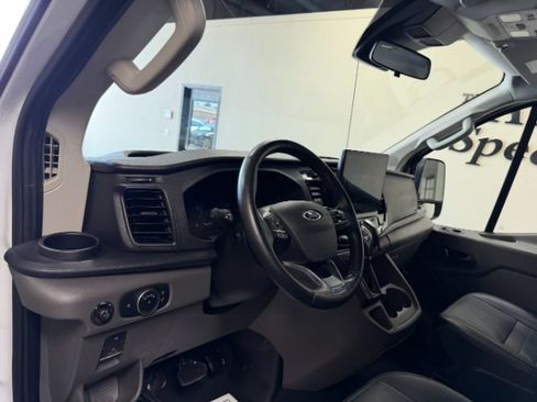 Used 2023 Ford Transit 350 XLT RWD image 12