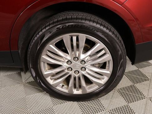 Used 2018 Cadillac XT5 Premium Luxury image 20