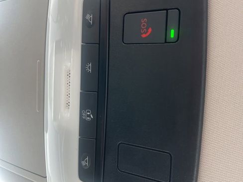 Used 2025 Nissan Altima 2.5 SV FWD image 30