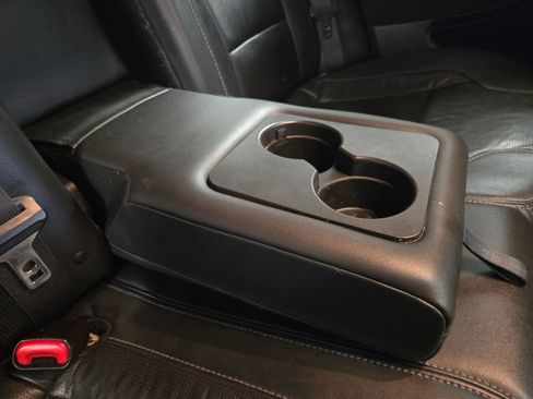 Used 2016 Ford Taurus Limited w/ Equipment Group 301A image 62