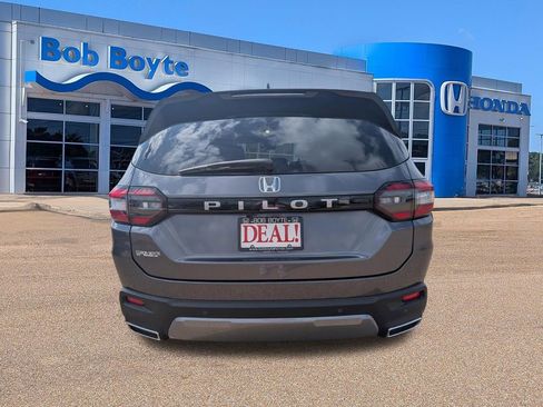 New 2026 Honda Pilot EX-L image 4