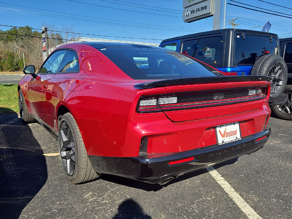 New 2026 Dodge Charger R/T AWD/4WD image 3