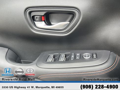 Used 2025 Honda HR-V Sport image 23