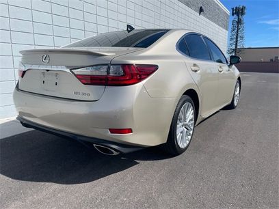Used 2016 Lexus ES 350 w/ Ultra Luxury Package