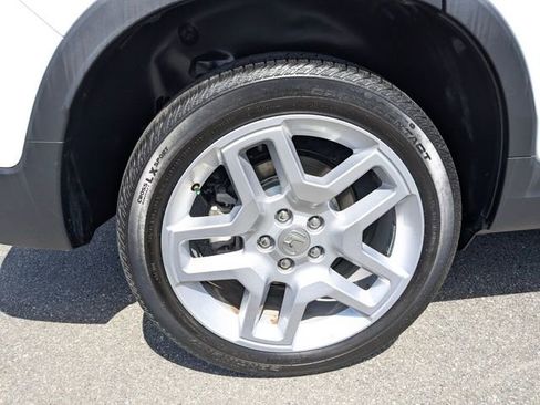 Certified 2024 Honda Passport EX-L image 12