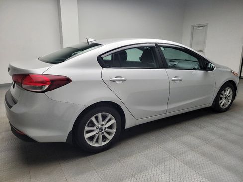 Used 2017 Kia Forte LX w/ LX Popular Package FWD image 10