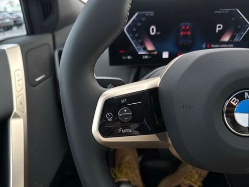 New 2026 BMW iX xDrive60 image 29