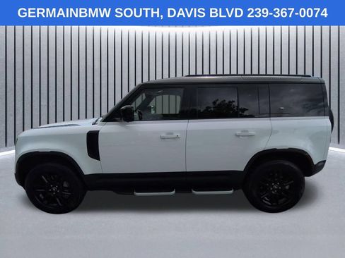 Used 2023 Land Rover Defender 110 SE AWD/4WD image 8