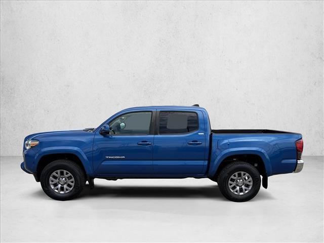 Used 2018 Toyota Tacoma SR5 AWD/4WD image 2