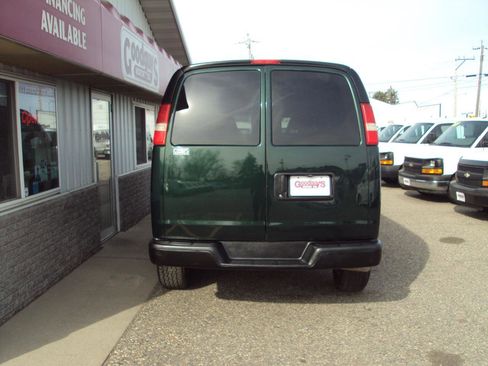 Used 2013 Chevrolet Express 1500 AWD image 6