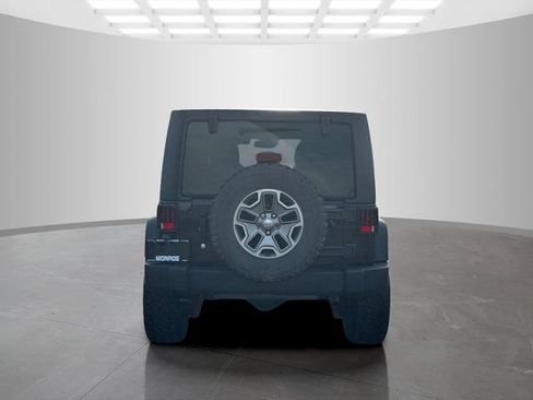 Used 2013 Jeep Wrangler Unlimited Rubicon w/ Connectivity Group AWD/4WD image 6