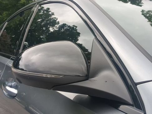 Used 2024 Mercedes-Benz C 300 4MATIC Sedan image 11
