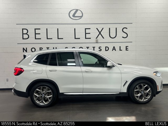 Used 2022 BMW X3 xDrive30i w/ Premium Package 2 AWD/4WD image 3