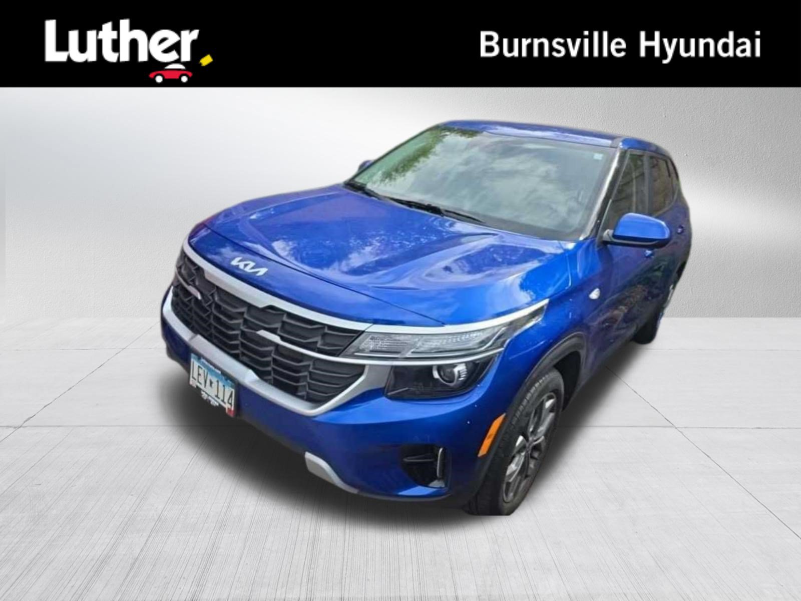 Used 2024 Kia Seltos LX AWD/4WD image 1