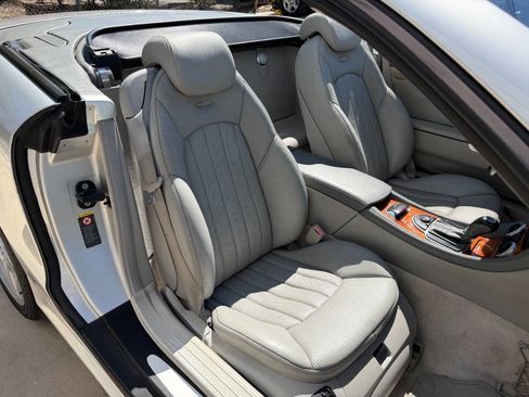 Used 2004 Mercedes-Benz SL 55 AMG image 22